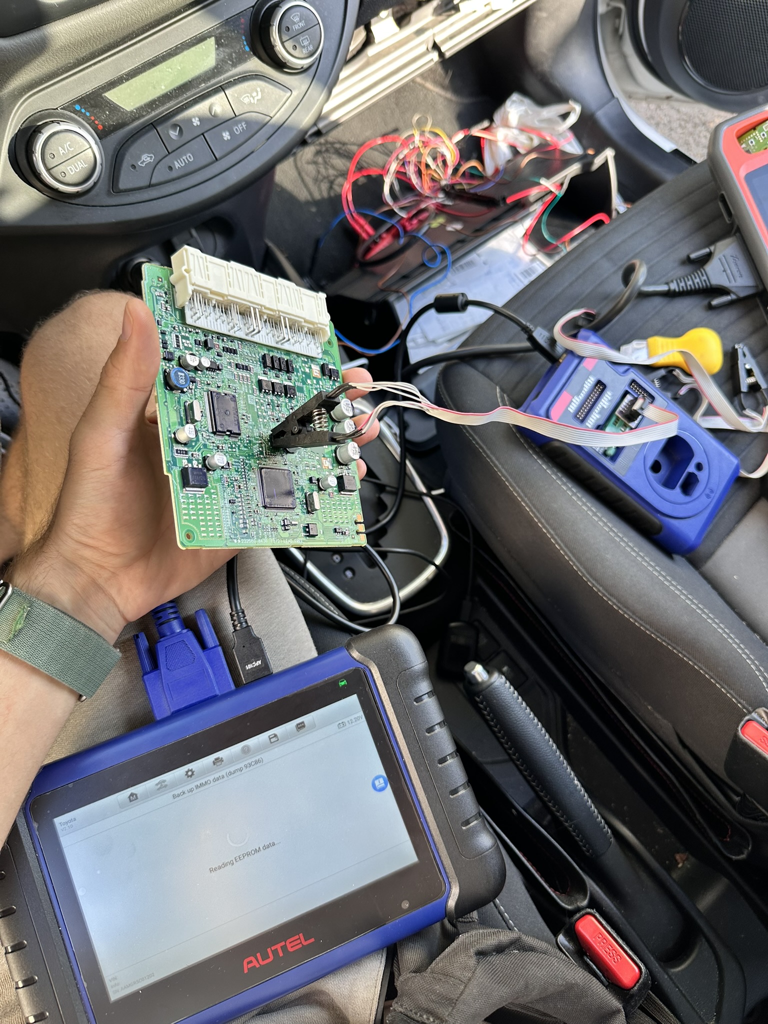 Diagnóstico electrónico de encendido — cerrajero Benidorm