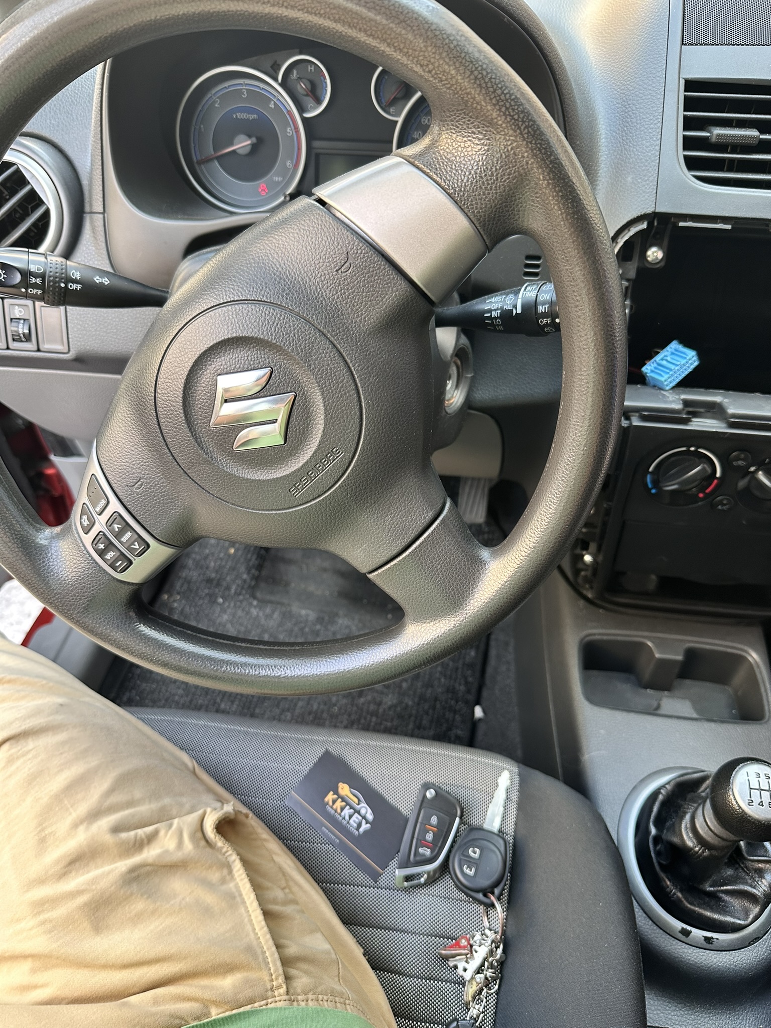 Duplicado llave Suzuki — KKKEY cerrajero Benidorm