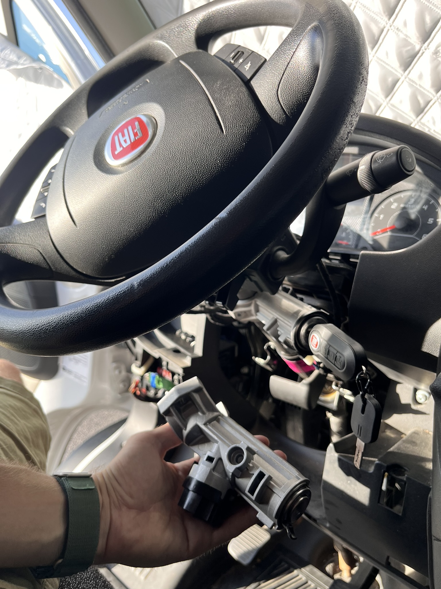 Servicio cerrajería Calpe — KKKEY 24h